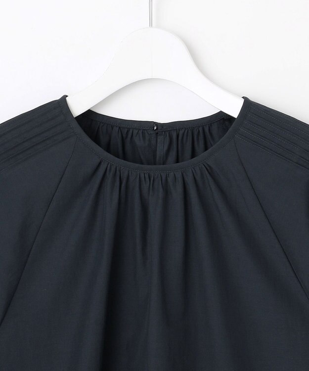 自由区 【カタログ掲載】シアーソフトシャンブレークロップド丈 ブラウス ネイビー