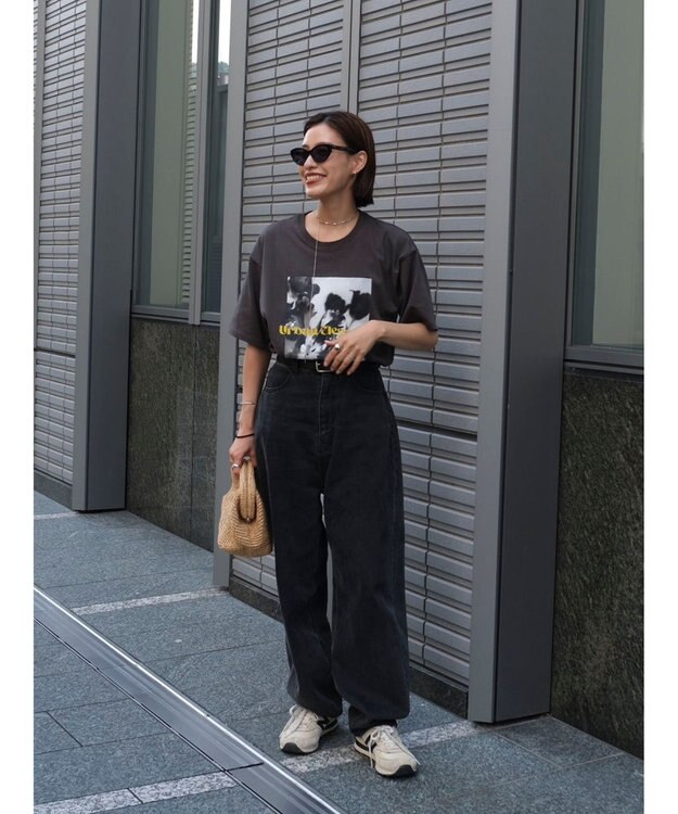 Green Parks レトロフラワーロゴ入りプリントＴシャツ Gray