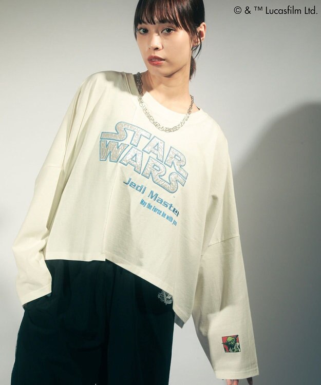 Green Parks ＳＴＡＲ　ＷＡＲＳ／リメイク風ロゴロンＴＥＥ White