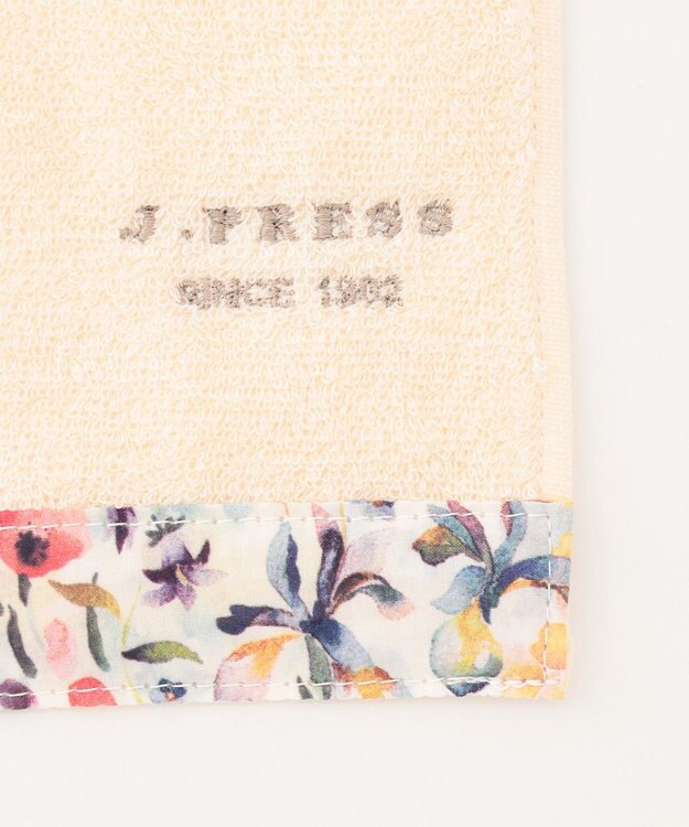 J.PRESS LADIES 【liberty】タオルハンカチ アイボリー系