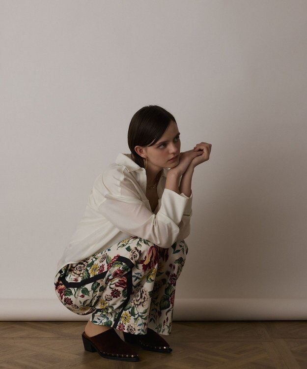 GRACE CONTINENTAL アンティークフラワープリントパンツ キナリ