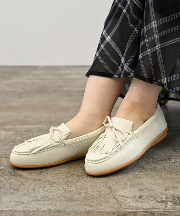 APOM フリンジモカシン15 アイボリー