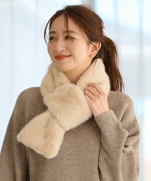 ANY フェイクファーティペット アイボリー