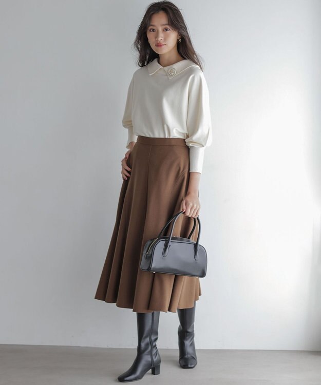 組曲 S 【加藤ローサさん着用 / 前後着用可】スムースストレッチロールネック ニット アイボリー系