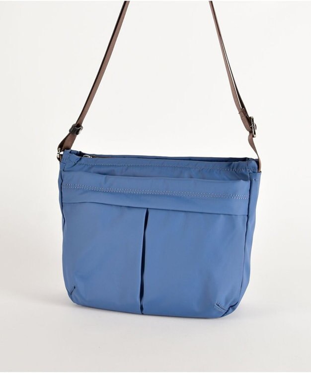 Y'SACCS ナイロンタフタショルダーバッグ　ミディアム ダークブルー
