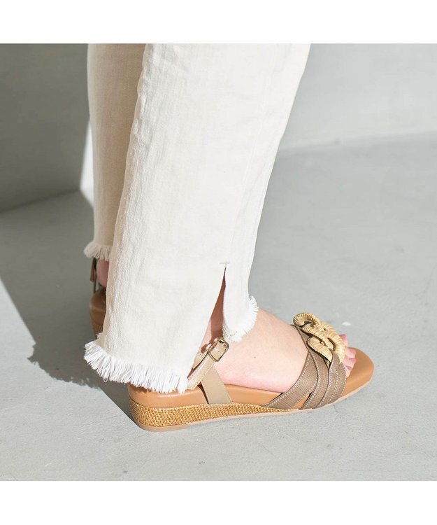 ing <ing>チェーンモチーフアンクルストラップサンダル オークコンビ