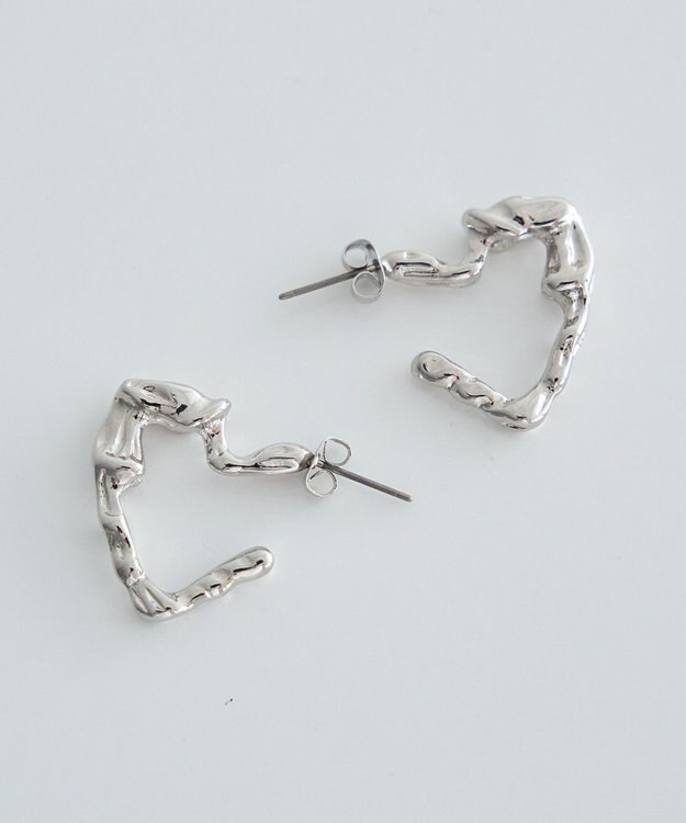 earth music&ecology メタリックハートフープピアス Silver