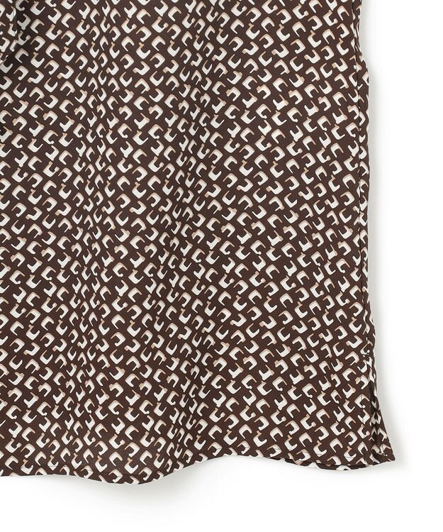 23区 【洗える】モダンジオメトリックプリント ブラウス ダークブラウン系