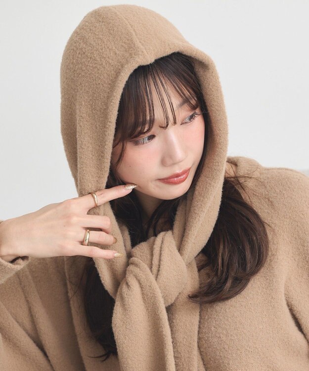 earth music&ecology 【イージーケア】パウダーシャギーフーディーマフラー Beige