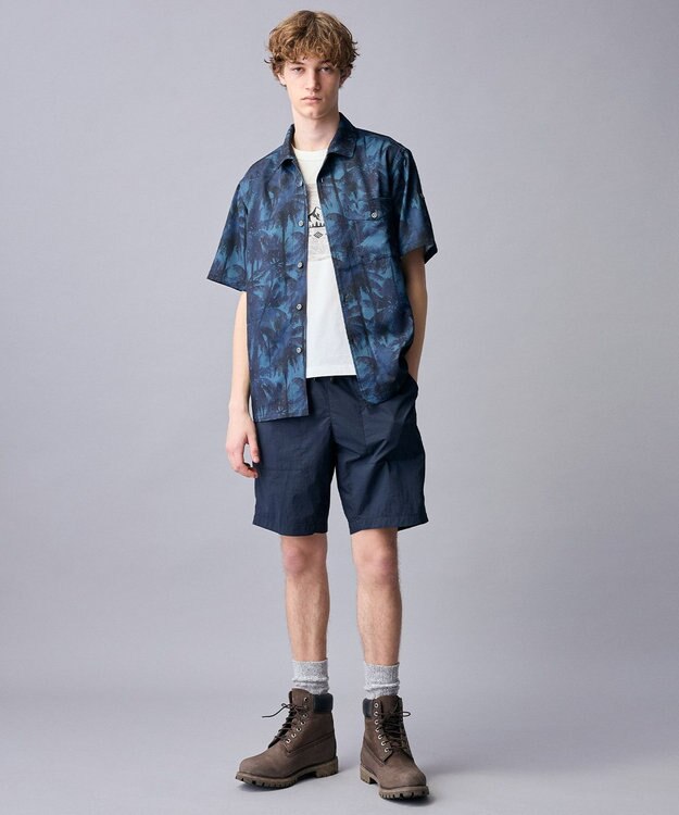 JOSEPH ABBOUD MOUNTAIN 【ゆったり】プレーティング天竺 リーフプリントアウトドア Tシャツ ホワイト系