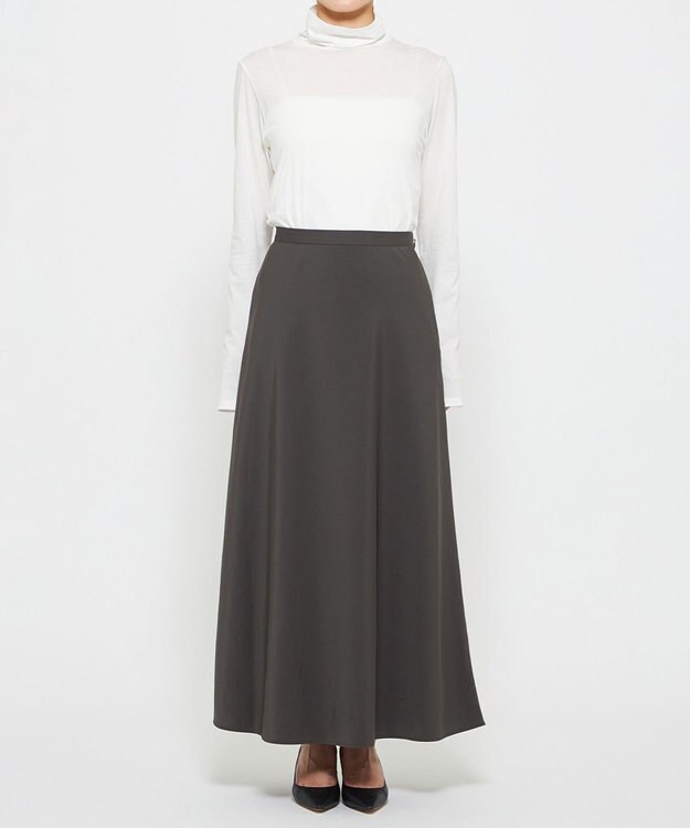 uncrave マット サテン フレアスカート（uncrave STANDARD） スレート