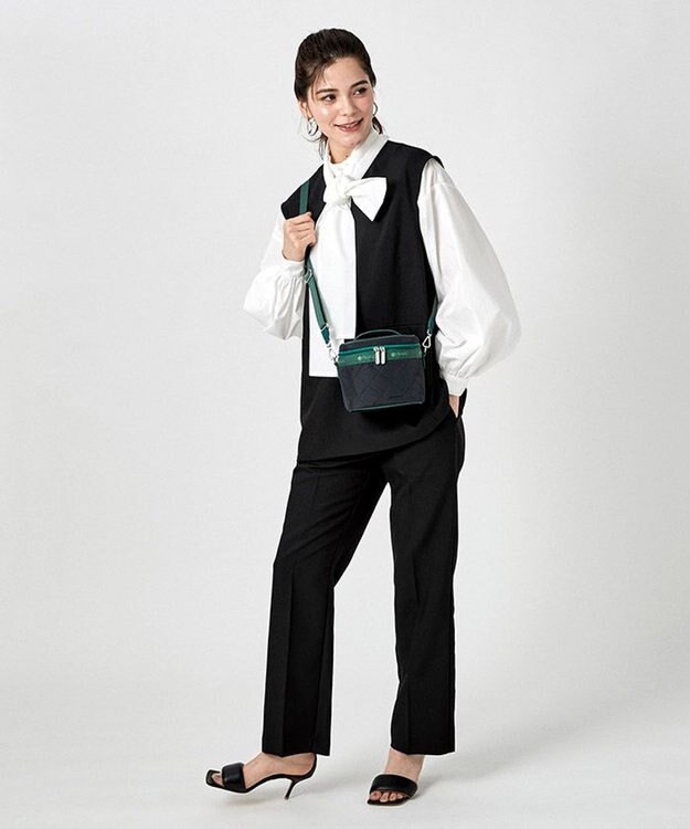 LeSportsac VANITY SHOULDER BAG/ディープネイビーキルト ディープネイビーキルト