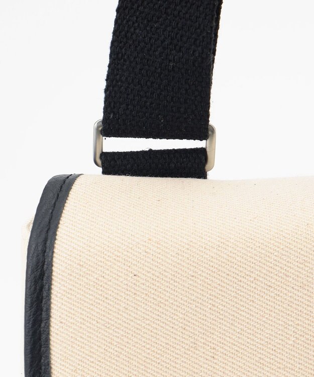 J.PRESS MEN レザーコンビショルダーバッグ アイボリー系