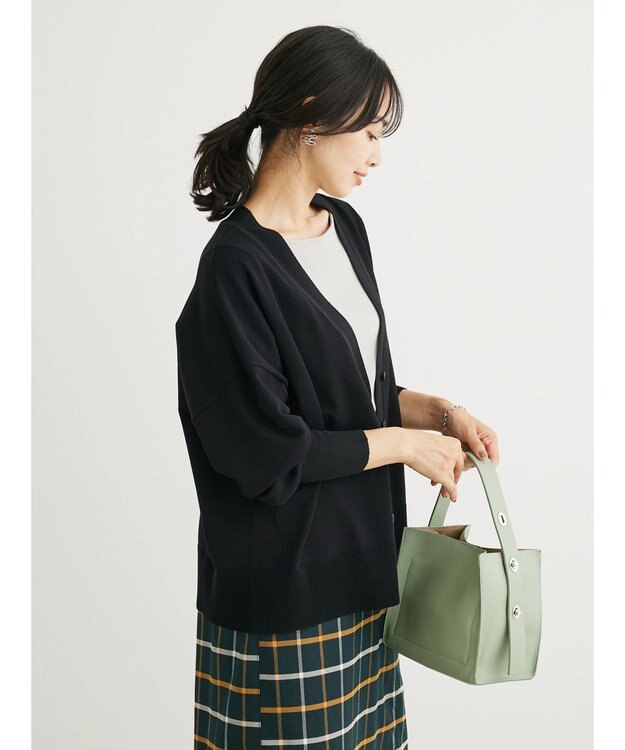 Green Parks 洗える　ステッチ入りＶネックカーディガン Black