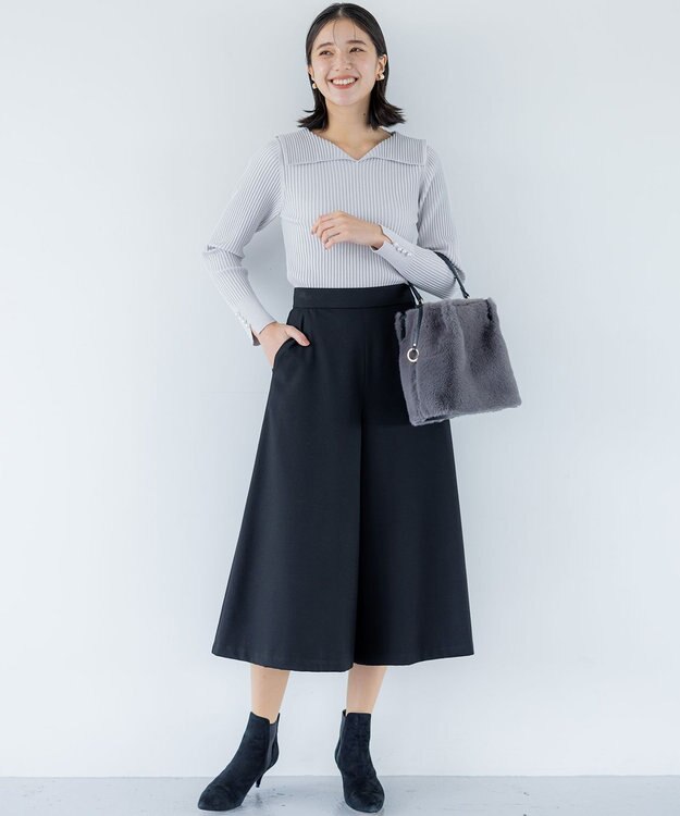 組曲 T/Rツイルストレッチ フレアパンツ ブラック系