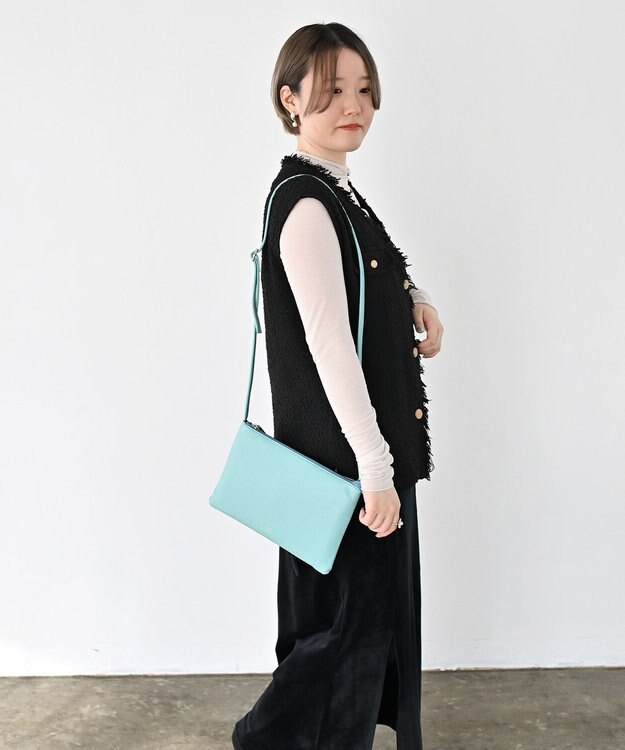 Hekhèr Le Style de Vie 新色追加【日本製】シュリンクレザー スクエアショルダーバッグ スカイブルー