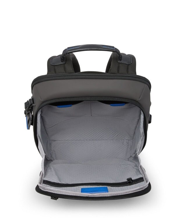 TUMI ALPHA BRAVO 「ダイナミック」バックパック ブラック ジオメトリック