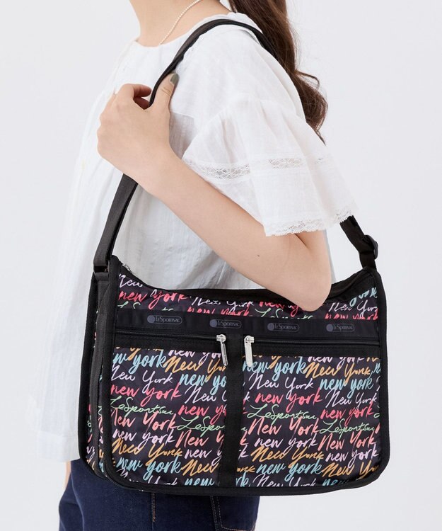 LeSportsac DELUXE EVERYDAY BAG/NYCスクリプトブラック NYCスクリプトブラック