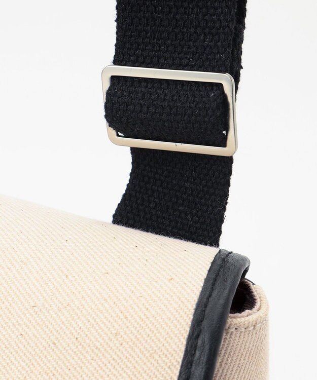 J.PRESS MEN レザーコンビショルダーバッグ アイボリー系