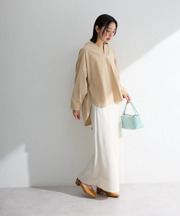 Green Parks スキッパーブラウス Beige