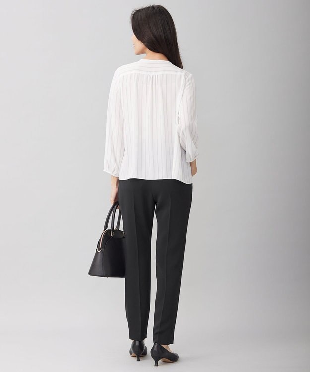 自由区 【洗える】バックサテンアムンゼンストライプ ブラウス オフ×クラウドグレーストライプ