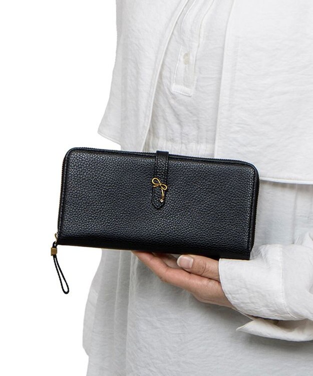 LANVIN en Bleu リュバン ラウンド長財布 ブラック