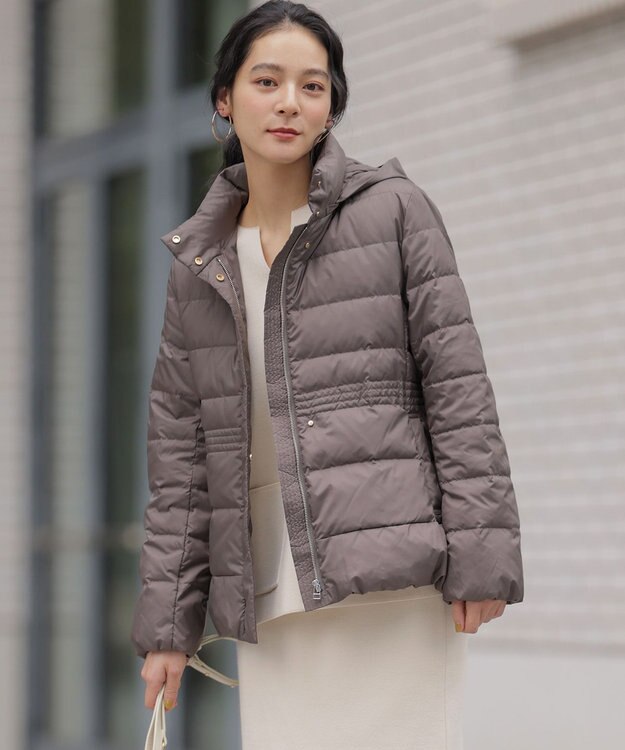 組曲 S ライトタフタショート ダウン モカブラウン系