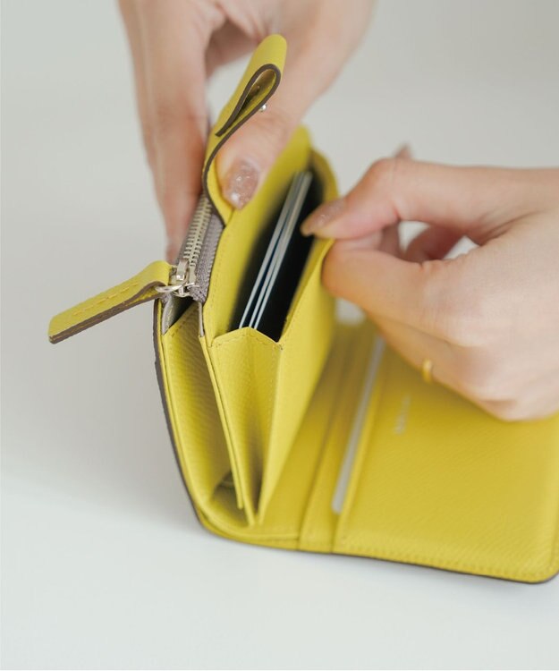 Atelier nuu 日本製 noble L字ファスナー二つ折りウォレット グレージュ×イエロー