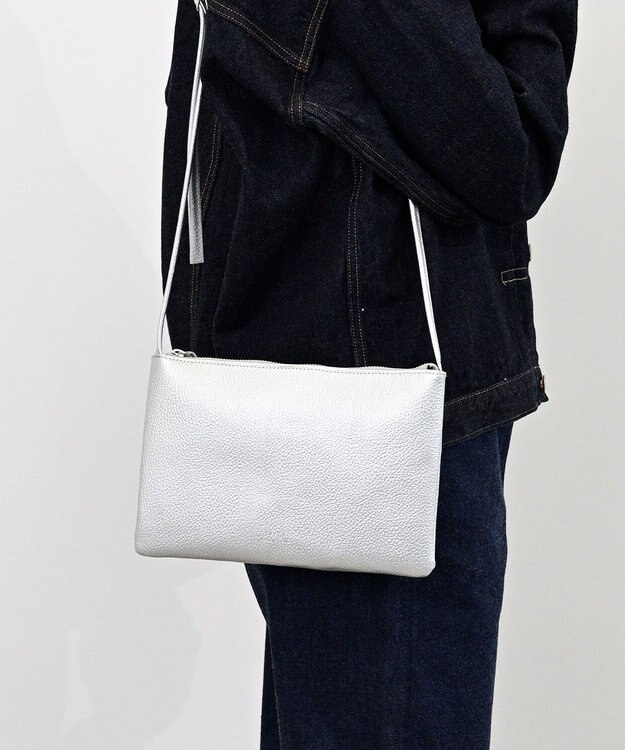 Hekhèr Le Style de Vie 新素材・新色追加【日本製】シュリンクレザー スクエアショルダーバッグ シルバー シルバー