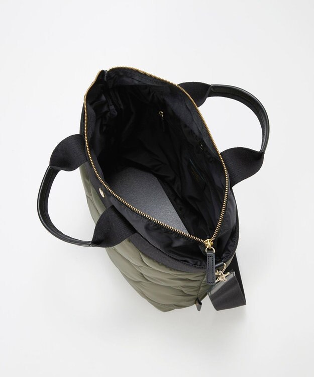 TOPKAPI 【Breath TOPKAPI】RIPPLE リプル キルティング ショルダー付き 縦型 トートバッグ / 撥水 / 軽量 カーキ