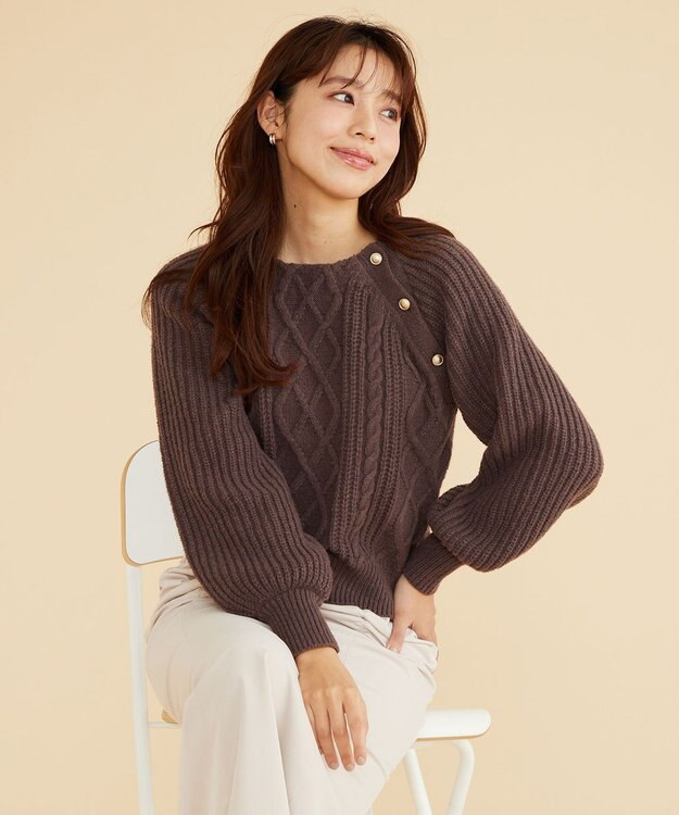 Feroux 【洗える】金釦ケーブル ニット ダークブラウン系