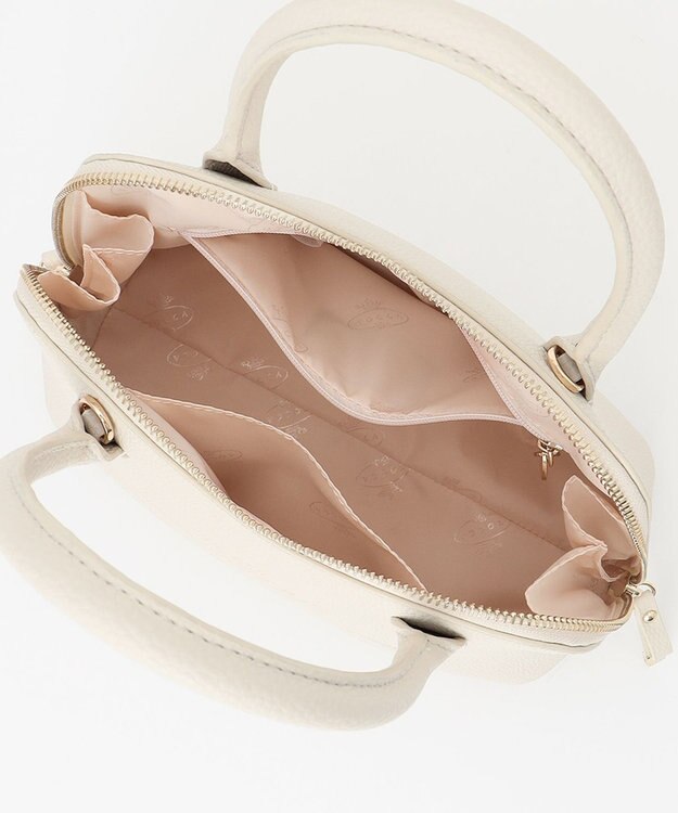 TOCCA CRESTA LEATHER POCHETTE ポシェット アイボリー系