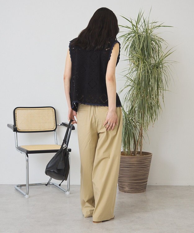 AMERICAN HOLIC クロシェ風ニットベスト Black