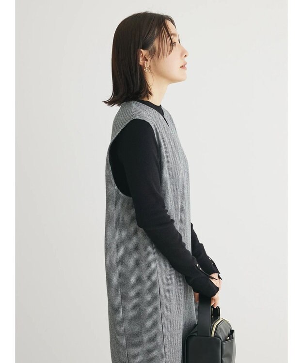 Green Parks 柄圧縮ポンチキーネックジャンスカ Black