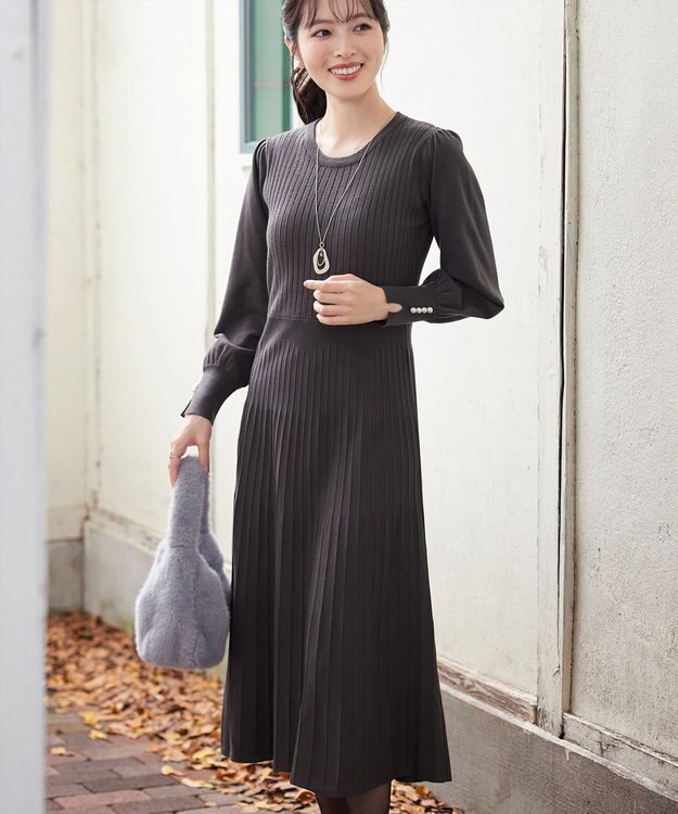 Tiaclasse L リブニットパフスリーブワンピース チャコールグレー