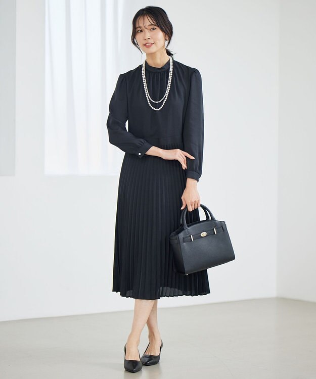 23区 【洗える】クリスタルアムンゼン ウエスト切り替え ワンピース ブラック系