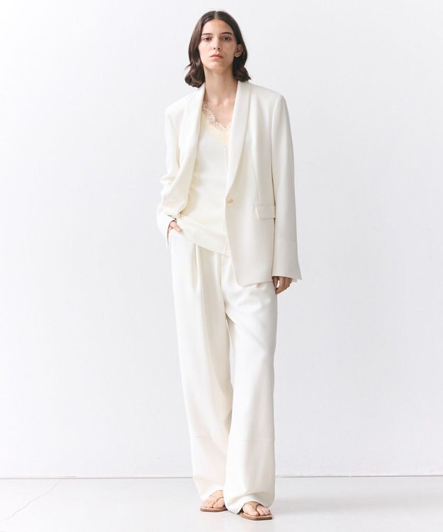 BEIGE， GYPSUM / シルキータッチ セミワイドタックパンツ Ecru