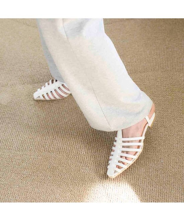 MODE ET JACOMO <carino>ポインテッドトゥグルカサンダル ホワイト