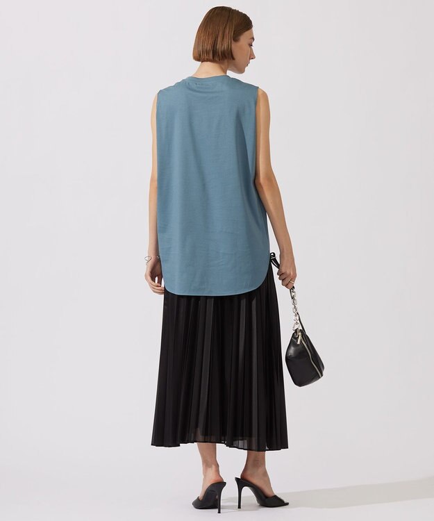 ICB 【接触冷感・洗える】コンパクトスムース ノースリーブTシャツ ダルブルー系