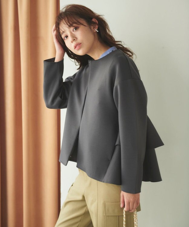 Feroux 【洗える】ダンボールフリル ジャケット グレー系