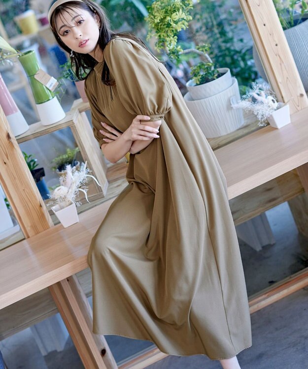 Tiaclasse 【洗える】ボリュームパフスリーブAラインワンピース ベージュ