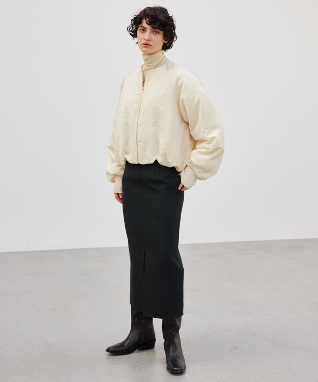 BEIGE， GRANET / ウールリバーIラインスカート Green×Top