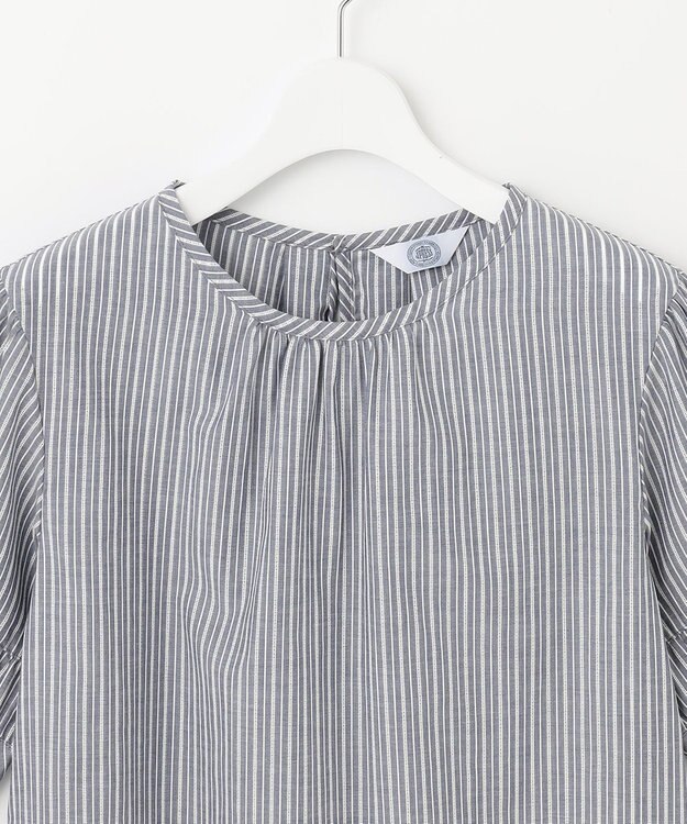 J.PRESS LADIES 【洗える】BEZ空羽ストライプ クルーネック ブラウス ネイビー系1