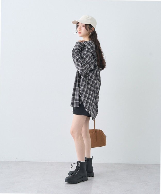 earth music&ecology ベルト付きタブデザインショートパンツ Black