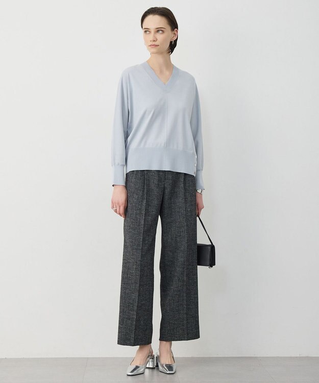 ICB クリアレーヨンストレッチ Vネックニット スモーキーサックス