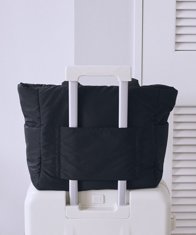 Maison de FLEUR 撥水加工パファーキャリーオントートバッグ Black