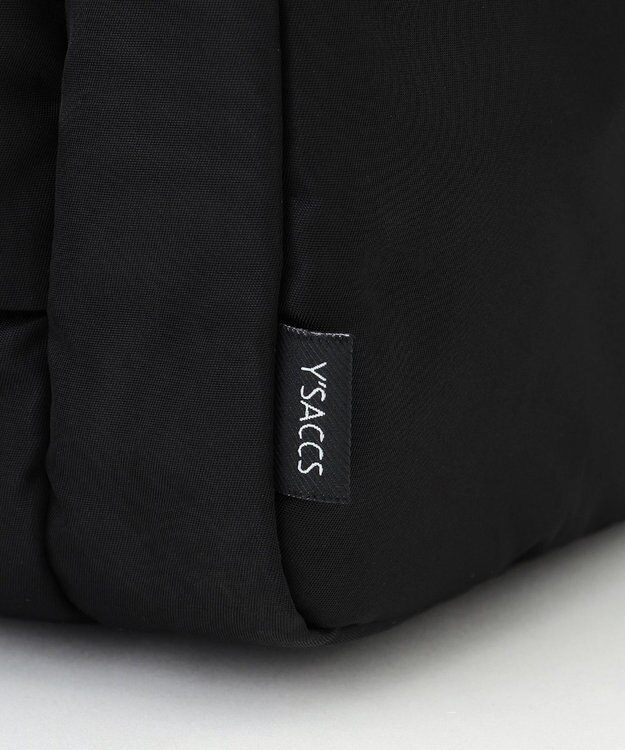 Y'SACCS テープデザイン　トラベルデイパック ブラック