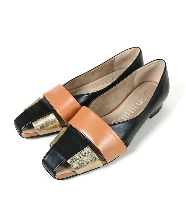 Dominic3 レザー グルカパンプス ブラック