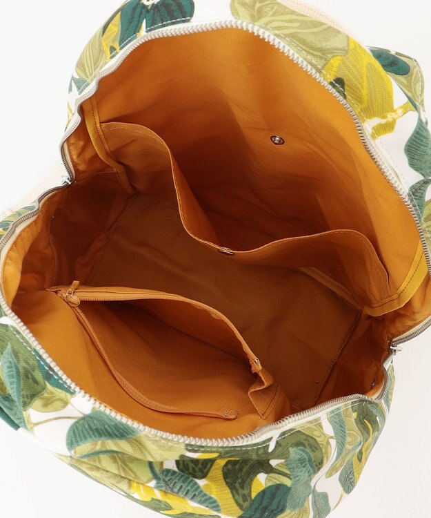 YUSHI R.C - RUCKSACK　ボタニカル柄 リュックサック ブラック