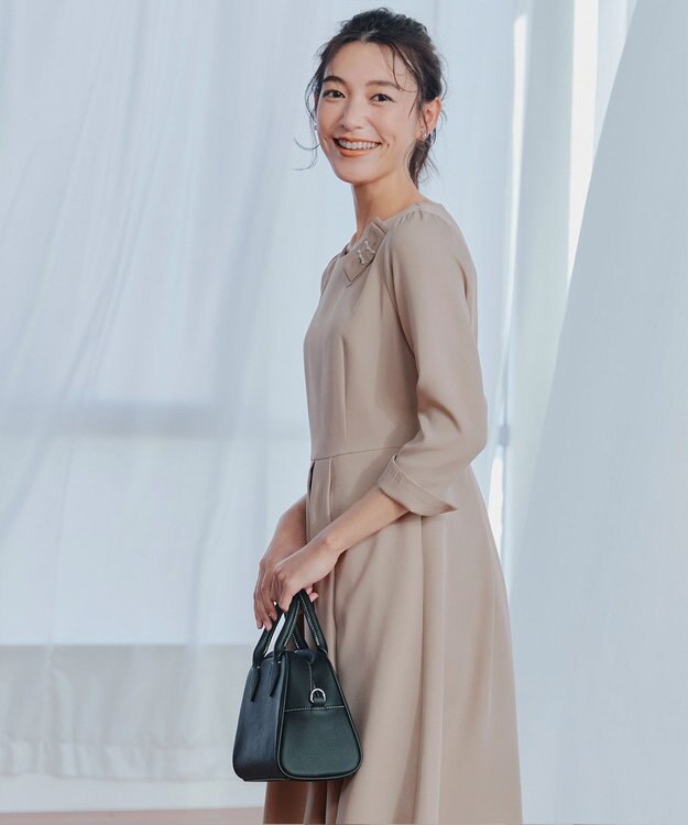 Tiaclasse 【3WAY】リボンブローチ＆ベルト付きフレアワンピース グレージュ